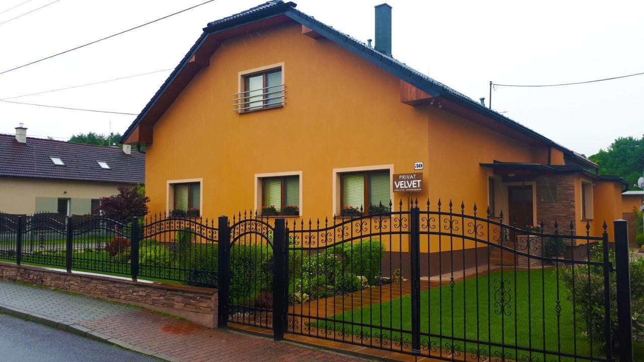Hostal Privat Velvet Turčianske Teplice Exterior foto