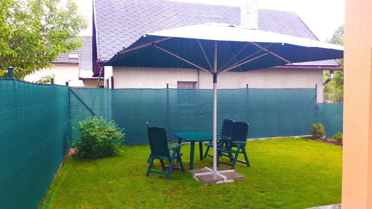 Hostal Privat Velvet Turčianske Teplice Exterior foto