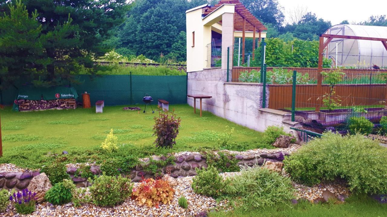 Hostal Privat Velvet Turčianske Teplice Exterior foto